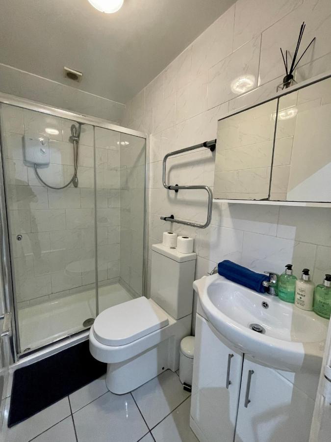 One Bedroom Apartment In City Centre Cardiff Ngoại thất bức ảnh