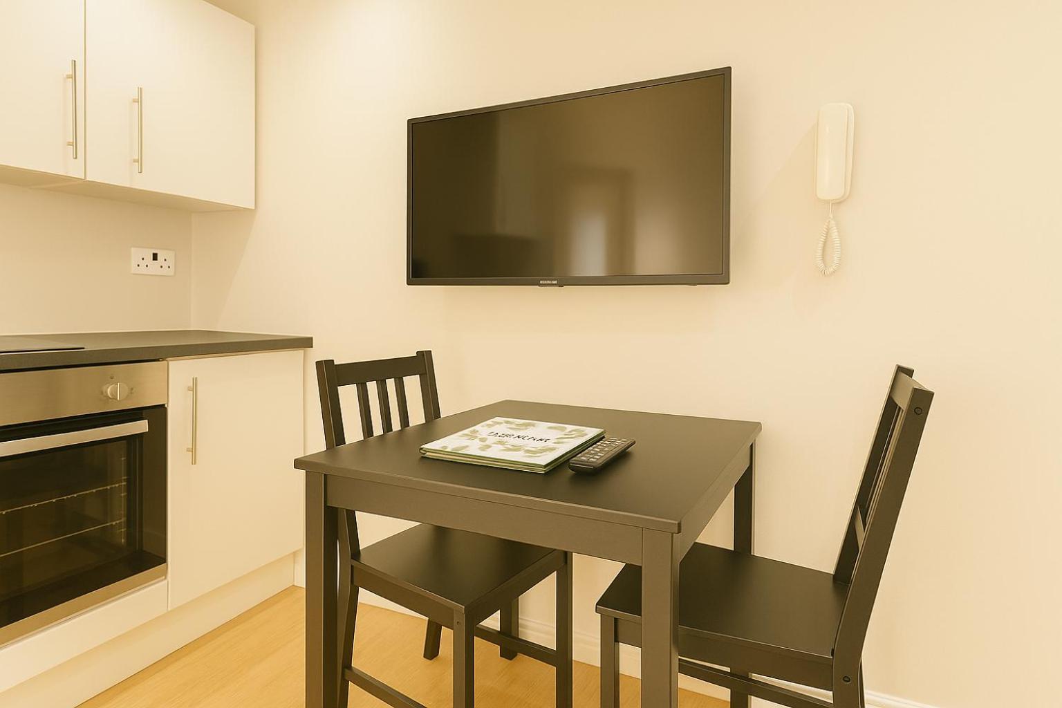 One Bedroom Apartment In City Centre Cardiff Ngoại thất bức ảnh